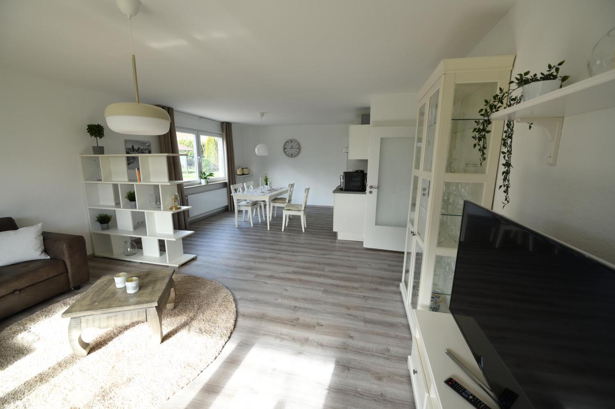Ferienwohnung Niestetal Ngoại thất bức ảnh