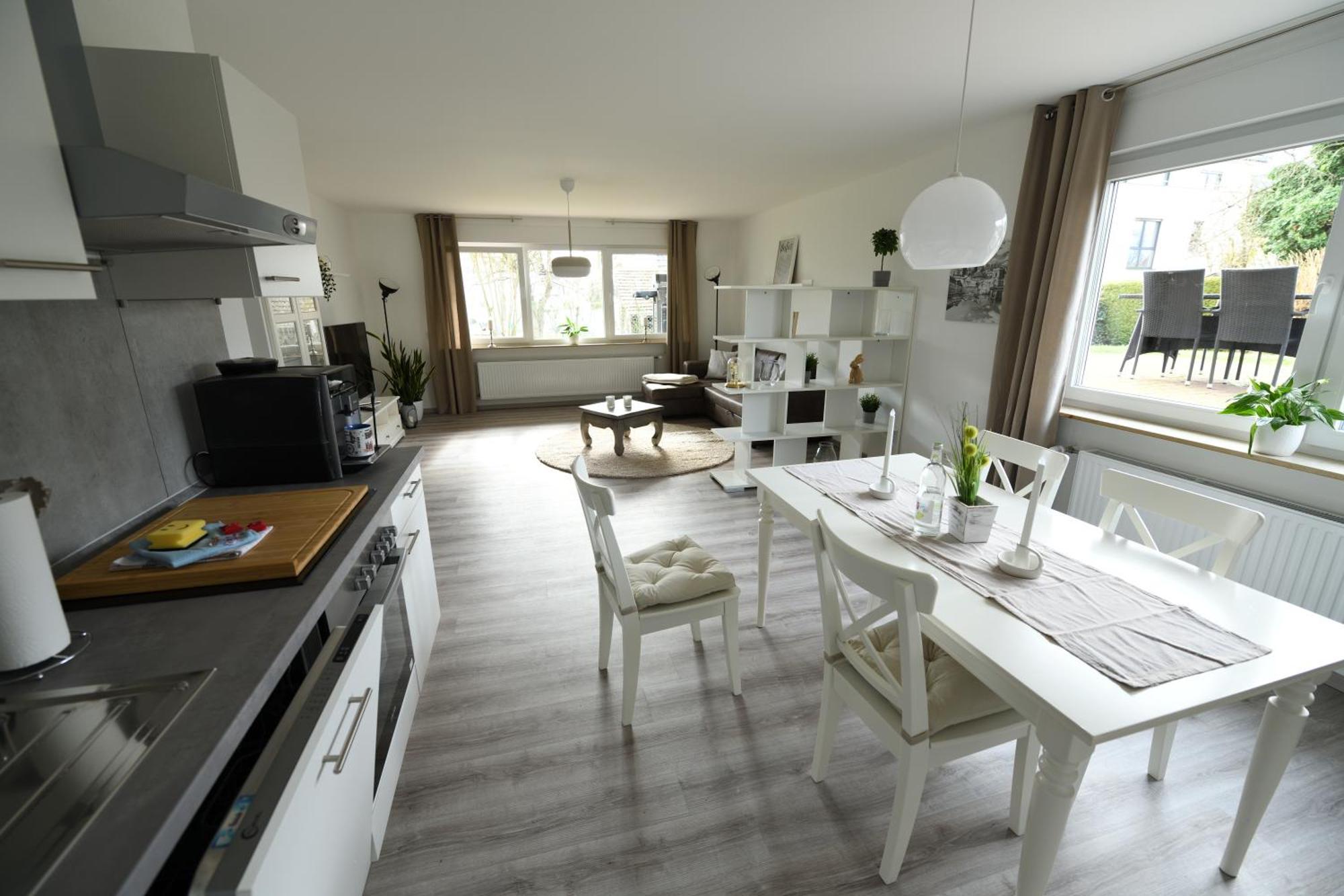 Ferienwohnung Niestetal Ngoại thất bức ảnh
